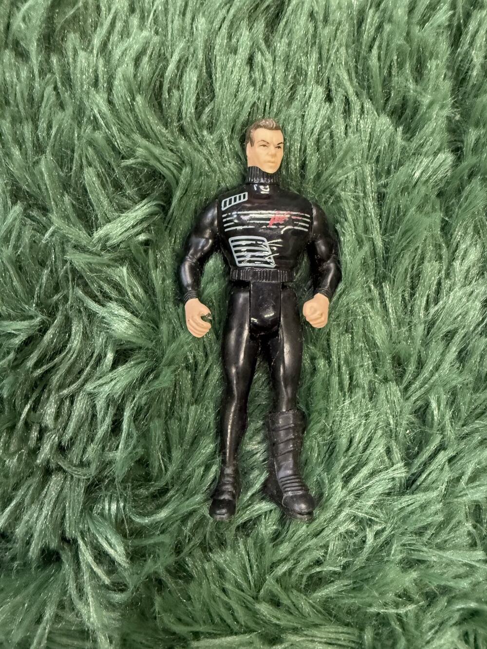 VTG 1991 Kenner Batman Returns Bruce Wayne Quick Change Armor Action Figure